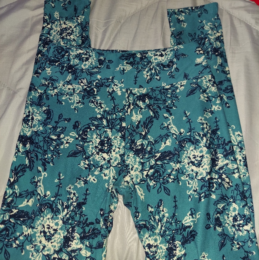 Floral lularoe leggings